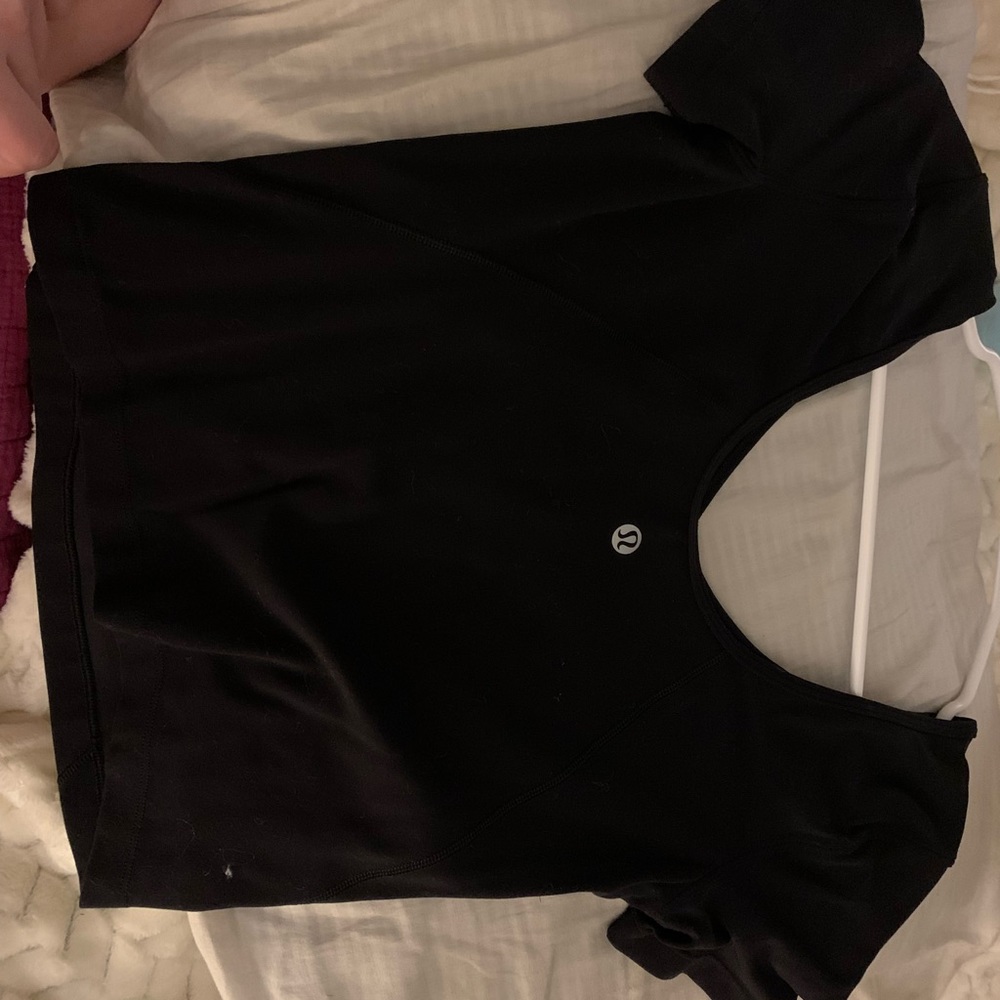 Black lululemon